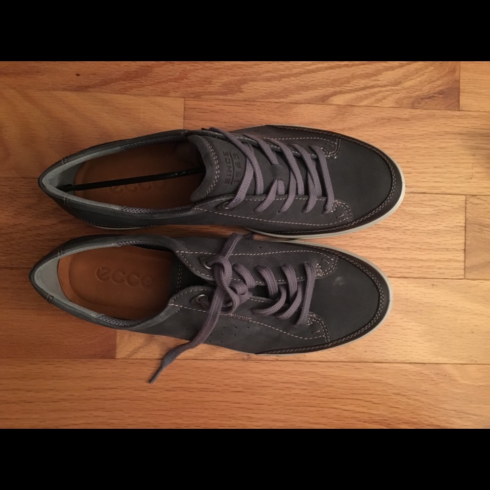 Brand new Ecco men’s shoes